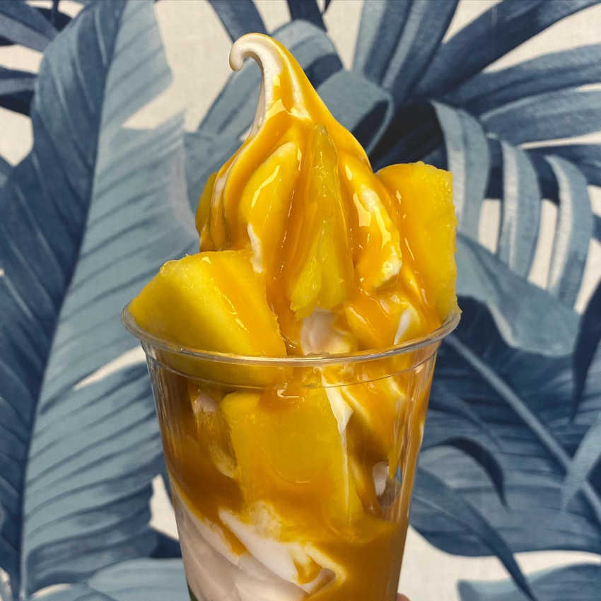 Aloha Ices: Ice Cream Parlour, Sundaes, Coffee, Smoothies, Sheringham
