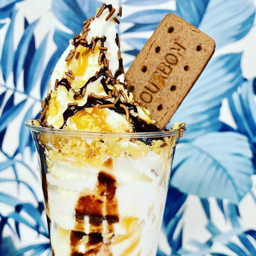 Aloha Ices: Ice Cream Parlour, Sundaes, Coffee, Smoothies, Sheringham
